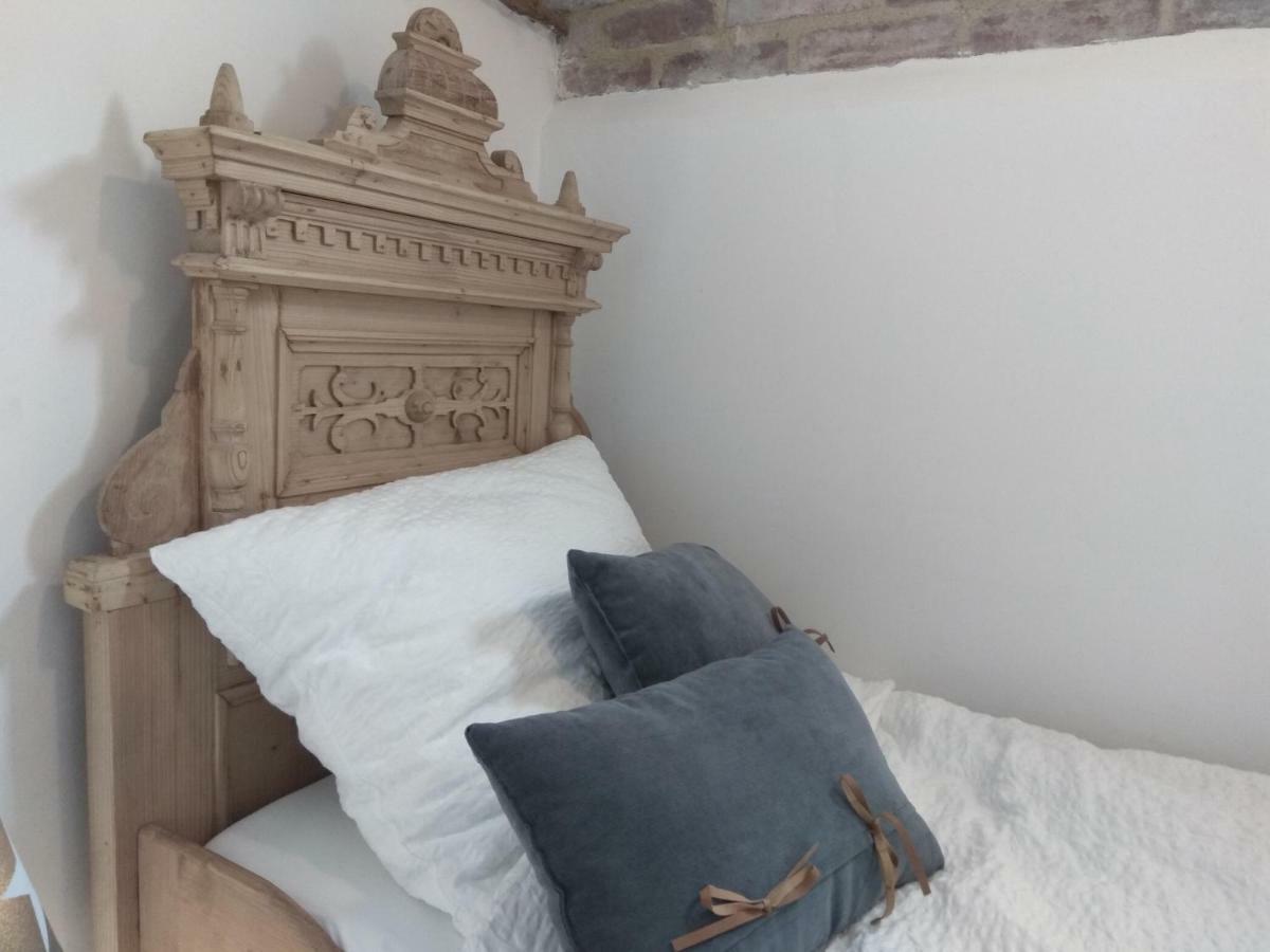 Living-In-History: Heidi Braun Cottage Dudeldorf Kültér fotó